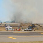 251955-un-incendio-en-ezeiza-amenazo-la-actividad-del-aeropuerto-y-hubo-desvios-a-aeroparque