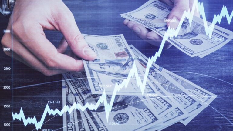 El dólar blue subió y tocó máximos de casi una semana: la brecha volvió a superar el 18%