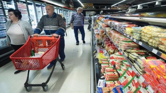La inflación de CABA fue de 3,1% en enero y 100,6% en el acumulado anual