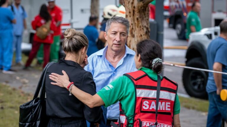 El periodista Adrián Ventura también fue afectado por el incendio en la torre