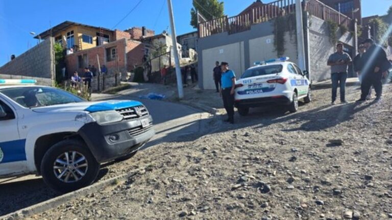 Mataron a un hombre de un disparo en la cabeza en el barrio Quirno Costa