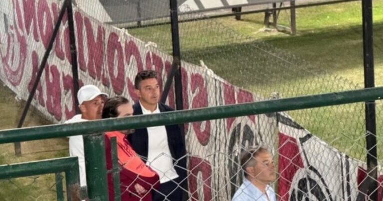 Gallardo disfrutó de un doblete de Lencina en la Reserva de River