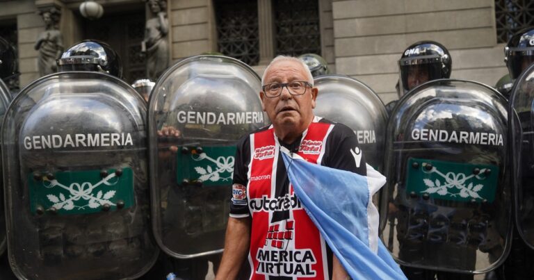 Chacarita repudió los hechos de violencia que tuvieron lugar durante la marcha de jubilados