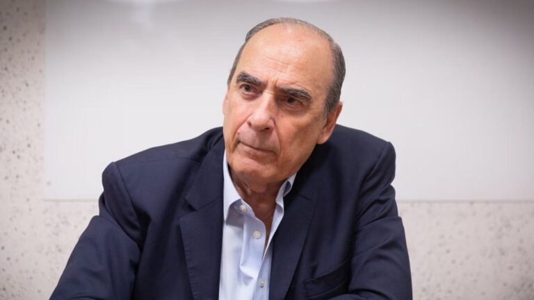 Guillermo Francos insiste con negar a los 30.000: «Da lo mismo»