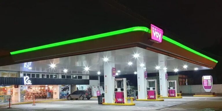 Despidieron a cuatro playeros de una reconocida estación por estafa