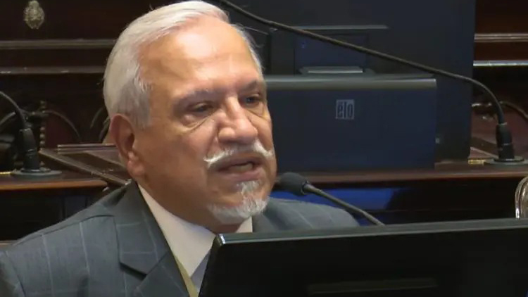 Romero reclamó la constitución de la comisión de seguimiento de privatizaciones