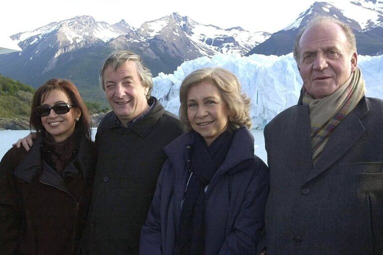 Carrió involucró a funcionarios libertarios y a los reyes de España en los negociados por YPF