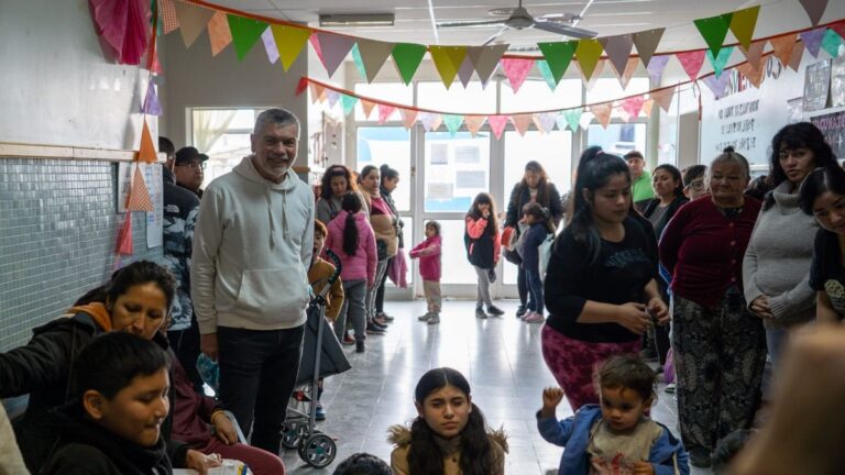 El municipio brindó atención pediátrica en el Stella Maris
