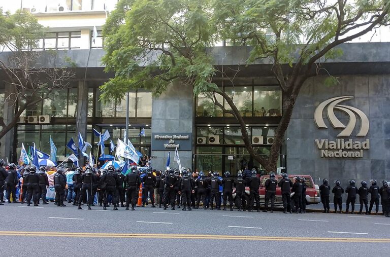 Es un ataque directo al modelo de país federal