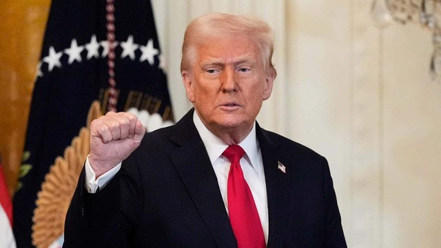 Trump intensifica la guerra comercial e impone fuertes aranceles a la Unión Europea y México