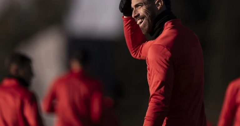 Ávalos, entre el «dolor» por el empate y los objetivos de Independiente