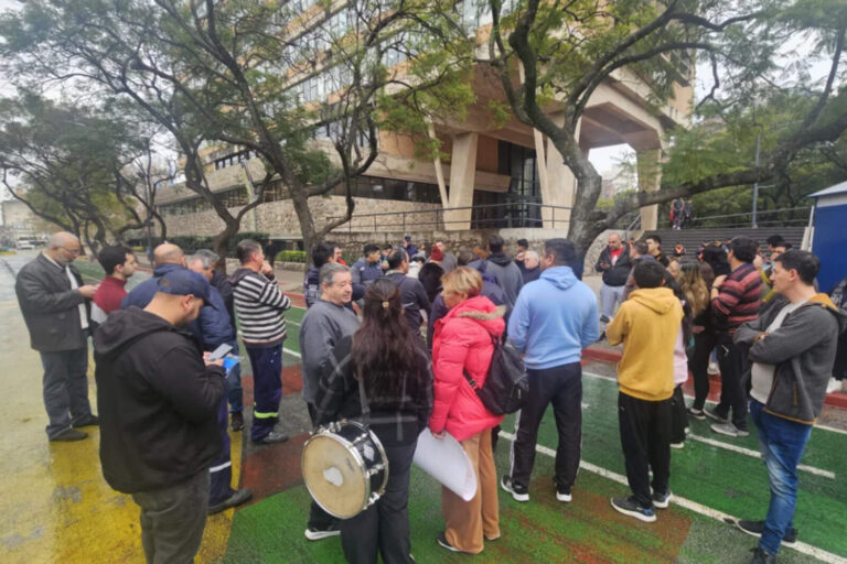 Protesta en Córdoba: choferes de apps rechazan el proyecto que limita su trabajo