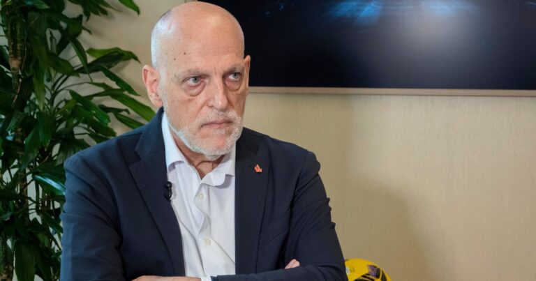 Duro golpe contra la piratería audiovisual en Argentina: detienen a vendedores ilegales por el caso MagisTV