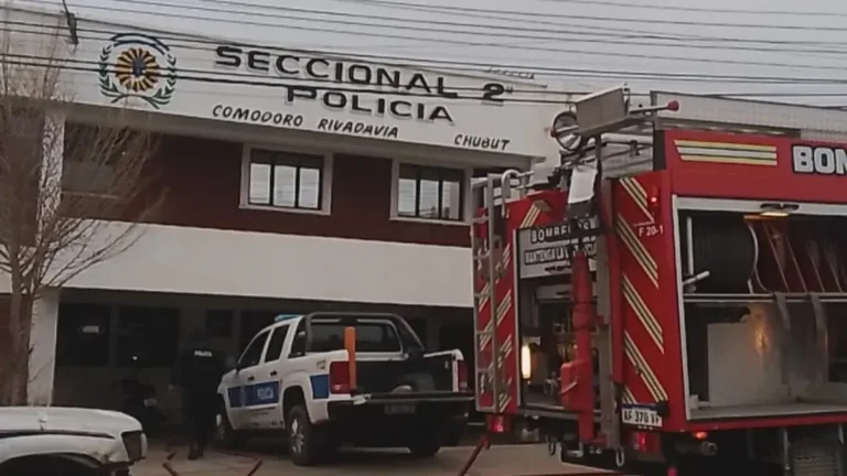 Murió un detenido que sufrió quemaduras durante un incendio en la Seccional Segunda