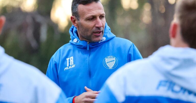 La advertencia del técnico de Godoy Cruz: «Contra River no estamos para regalar nada»