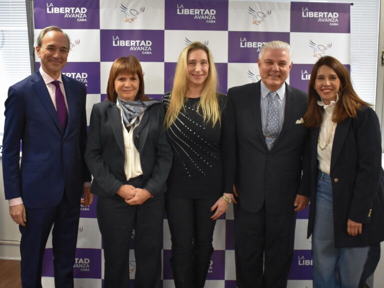 Así es la lista del Frente La Libertad Avanza para las elecciones nacionales 2025