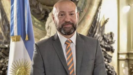 El escándalo que complica a Karina Milei y a los Menem, el blindaje mediático y el reemplazante del funcionario despedido