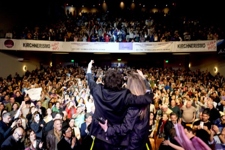 Milei: «están molestos porque les estamos afanando los choreos»