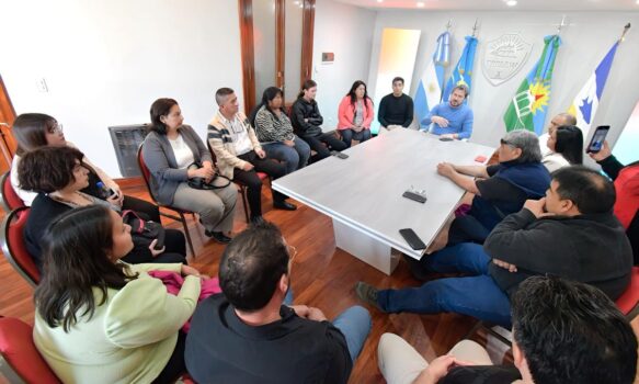 Merino recibió a presidentes barriales electos, quienes suman su voz al plan de ciudad