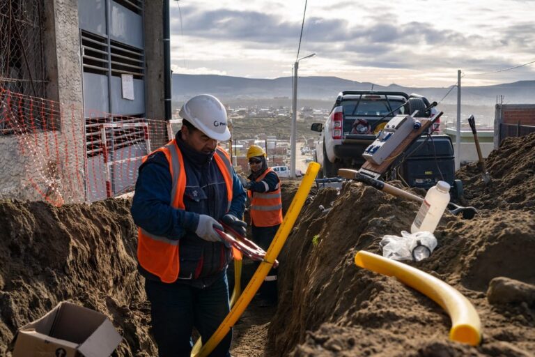Comodoro: el Municipio ya ejecutó y culminó obras de gas por más de $1000 millones de pesos