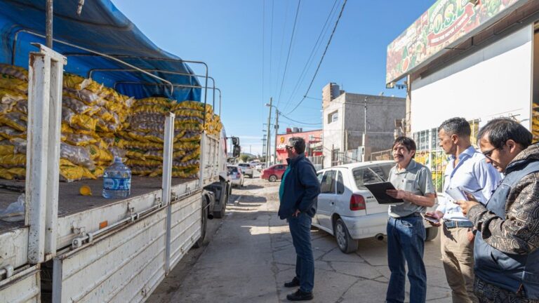 Interceptan mercadería que iba a un comercio del San Cayetano