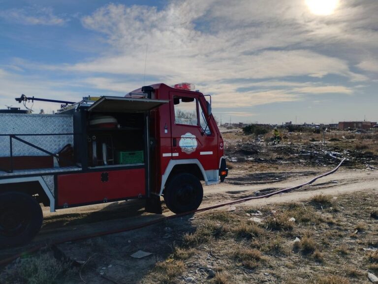 Crisis en bomberos de Rawson: la falta de fondos pone en riesgo la operatividad en temporada crítica