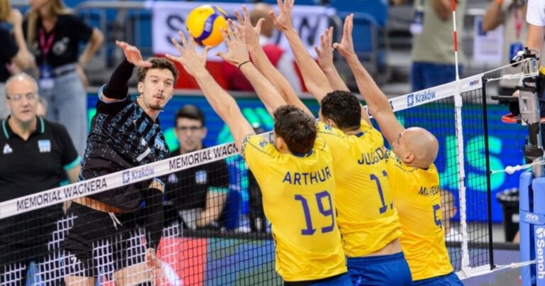 Argentina perdió por poco frente a Brasil de cara al Mundial de vóley