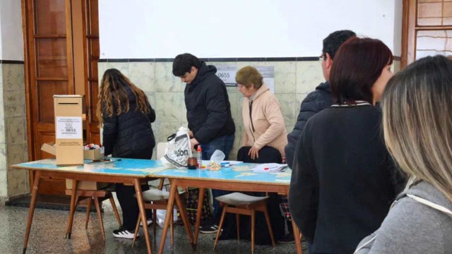 Cerraron los comicios: votó más del 60% padrón y hay máxima expectativa por los resultados