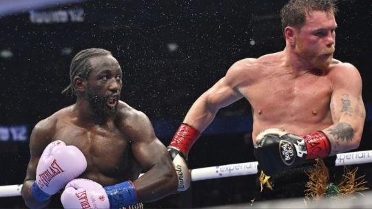 La cifra millonaria que ganó Canelo Álvarez pese a la derrota frente a Terence Crawford