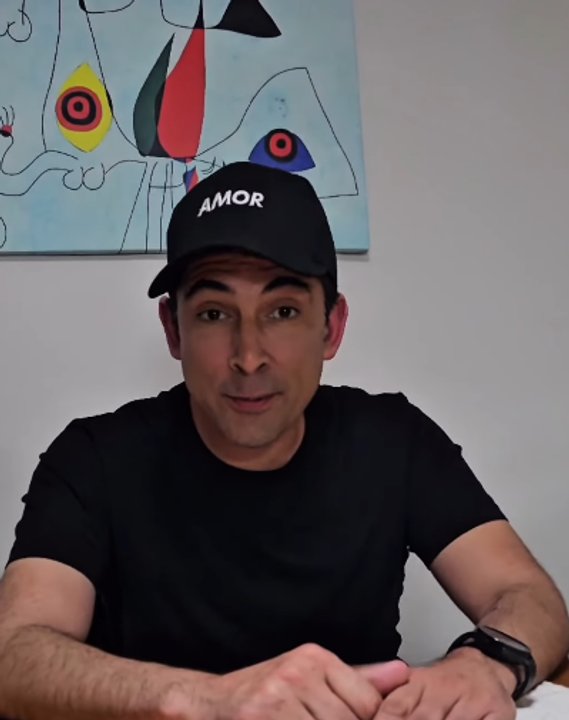 Con una gorra con la palabra amor, el dueño de la panadería de Comodoro clausurada por presencia de ratas contó su versión: se trata de…