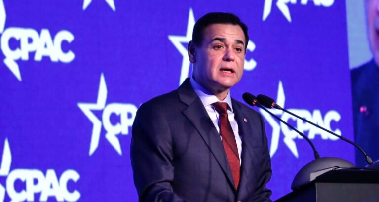 Acusan a Leite y Lezcano de violar la ley de servicio diplomático por participar en la CPAC