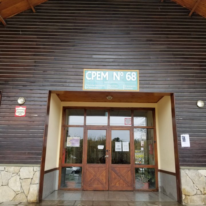 Activaron protocolo escolar tras detectar un arma en la mochila de un estudiante en la Cordillera