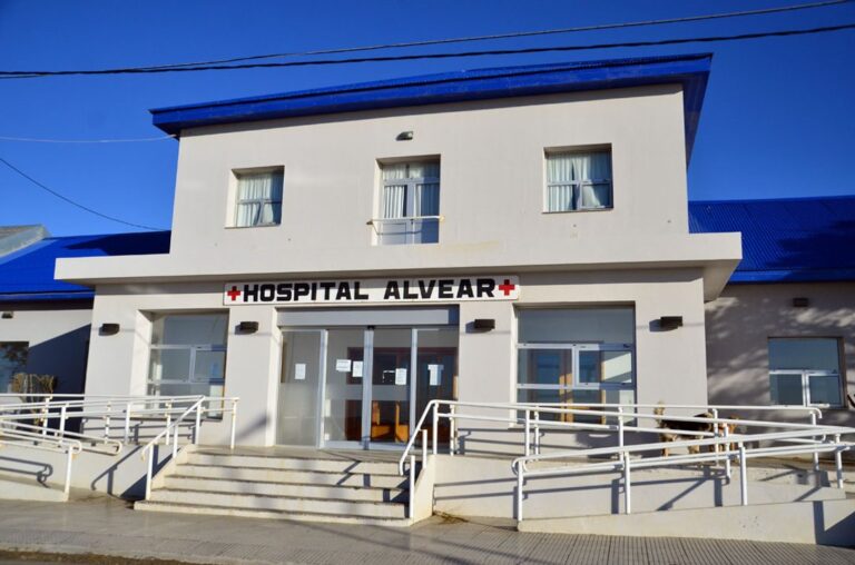 Evacuaron un sector del Hospital Alvear por la rotura de un caño de gas