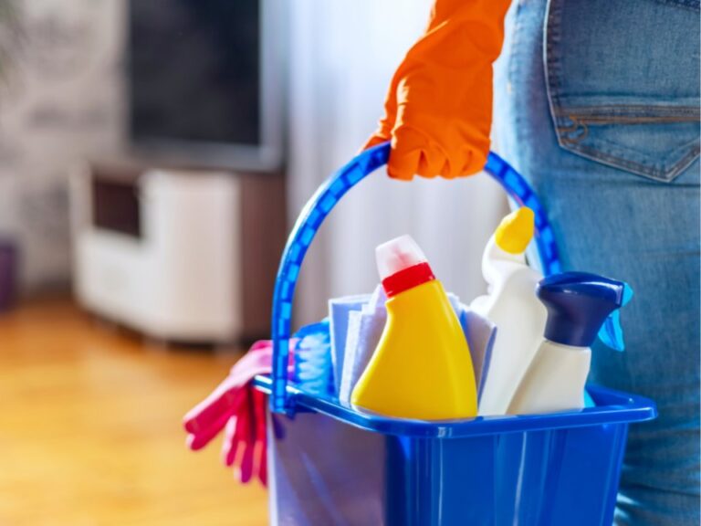 Cuánto cobrarán por hora en octubre las trabajadoras de casas particulares en Comodoro