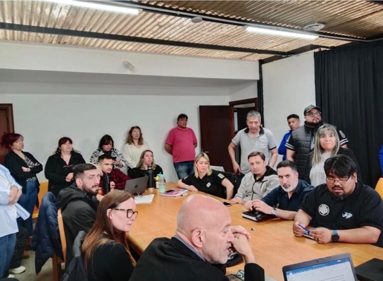 Gremios rechazaron la nueva propuesta salarial