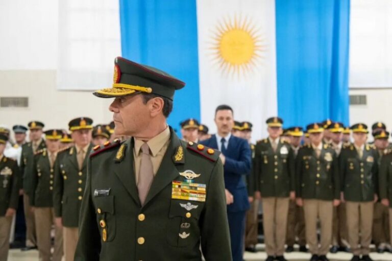 Radicales rechazan la designación de un militar en Defensa y alertaron por el rol del padre de Presti en la dictadura