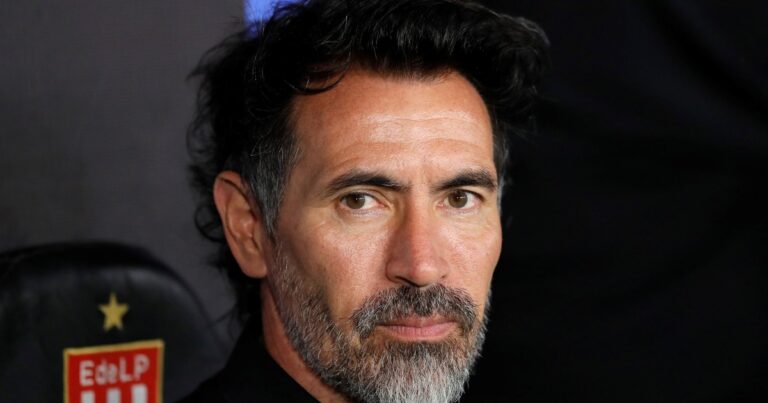 Estudiantes espera rival y Domínguez no tiene preferencias: «El que sea»