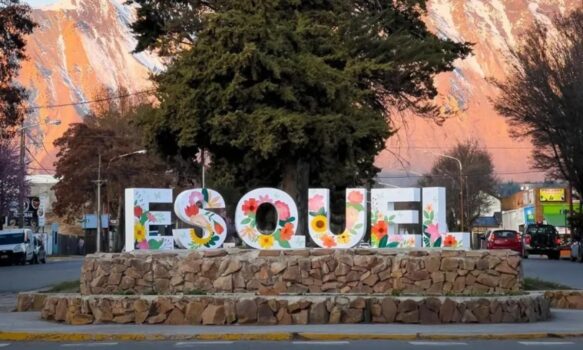 La Municipalidad de Esquel espera no tener que llegar a distribuir agua mineral porlos barrios