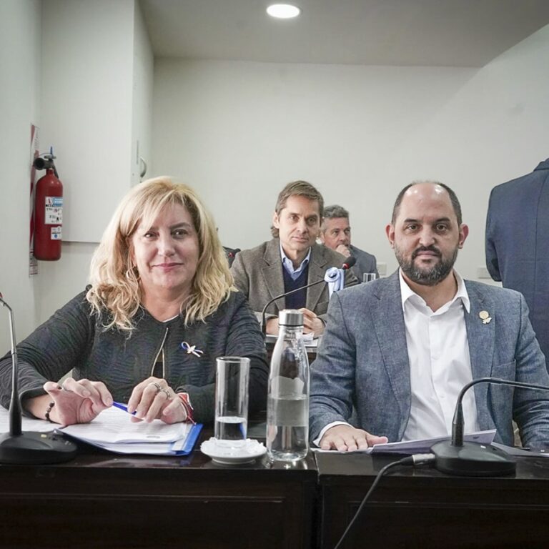 Sancionaron la reforma a la prohibición de la salmonicultura