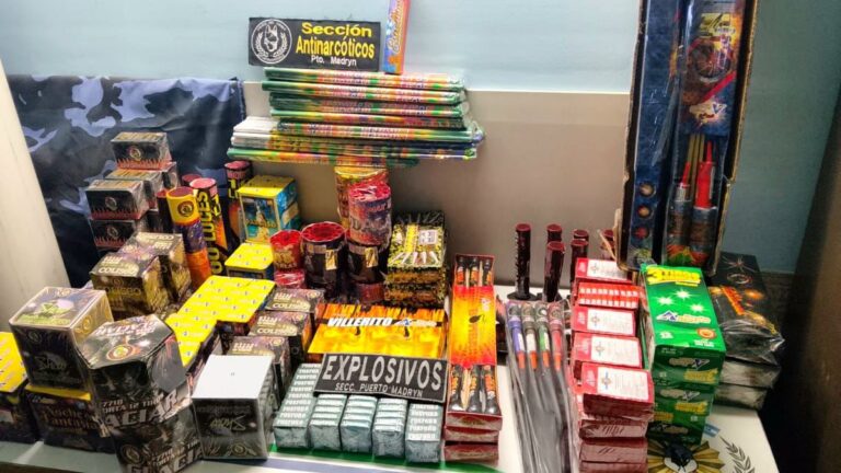 La Policía secuestró  pirotecnia en operativos simultáneos