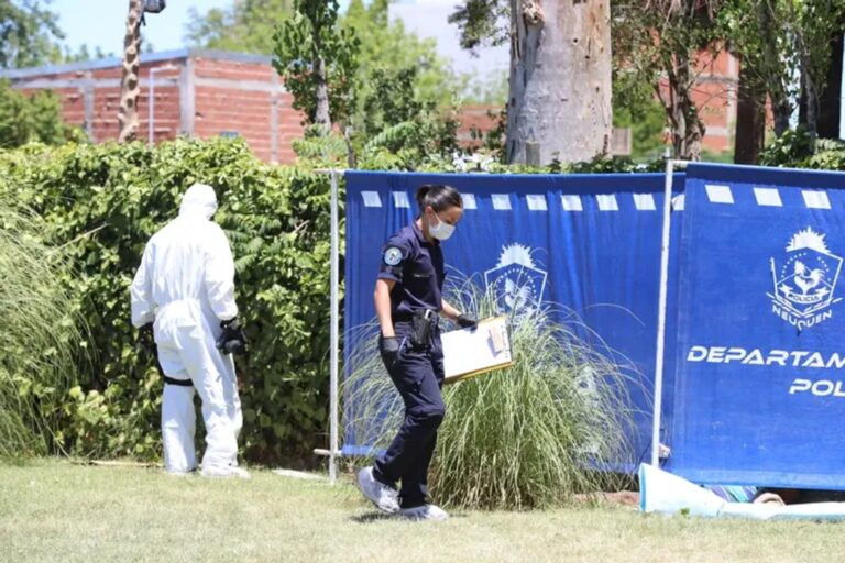 Villa Farrel: identificaron al hombre encontrado muerto frente a la Escuela 118