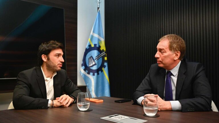 Santilli se reúne con Torres y reactiva negociaciones por la reforma laboral