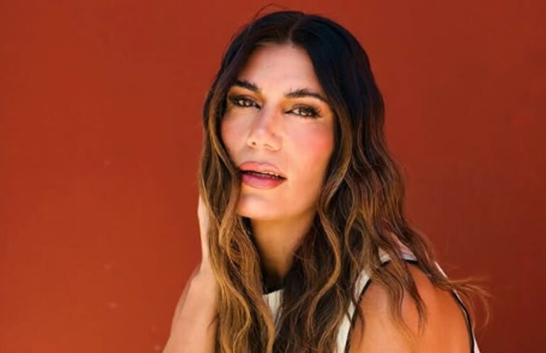 Florencia de la V lanzó explosivas declaraciones contra Tini Stoessel y causó sorpresa: 20 kilos…