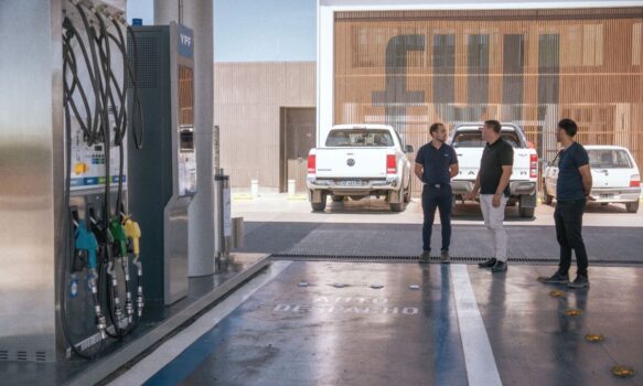 Rawson: la estación de YPF en Av 9 de Julio habilitó el servicio de autodespacho