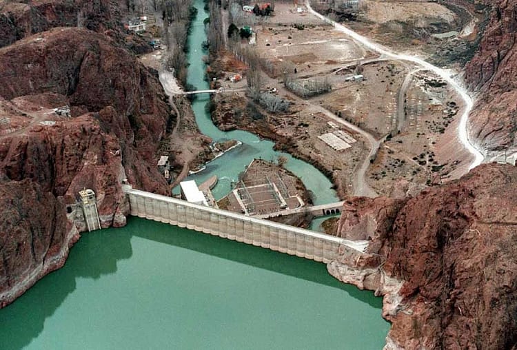 Aseguran que los niveles de agua en el Dique garantizan la regularización del servicio