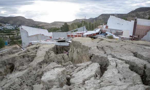 Hasta ahora la municipalidad de Comodoro Rivadavia no recibió denuncias por el desplazamiento del cerro