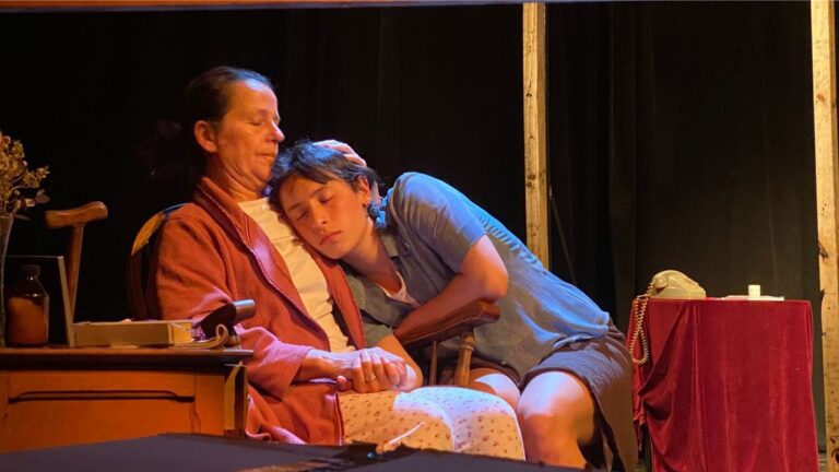 «La salud de los enfermos» de Julio Cortázar: esa ficción que se inventa para resistir al dolor