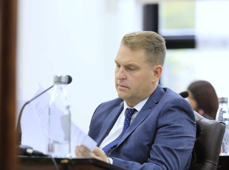 Raúl Von der Thusen se refirió a la reforma constitucional