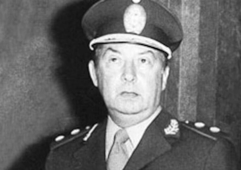 Pajarito Suárez Mason, la intimidad de uno de los más brutales jefes de la dictadura