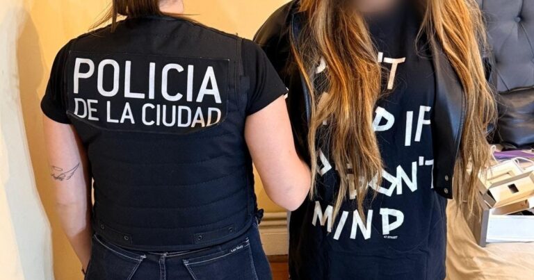 Así detenían a Luciana Martínez, la ex Gran Hermano acusada de robar usando la modalidad «viuda negra»